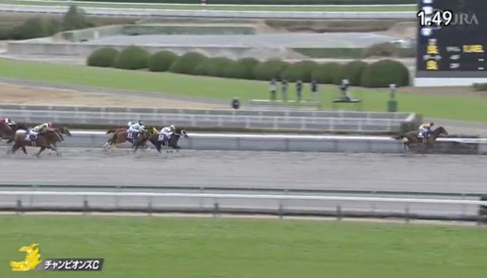 テーオーケインズ化け物